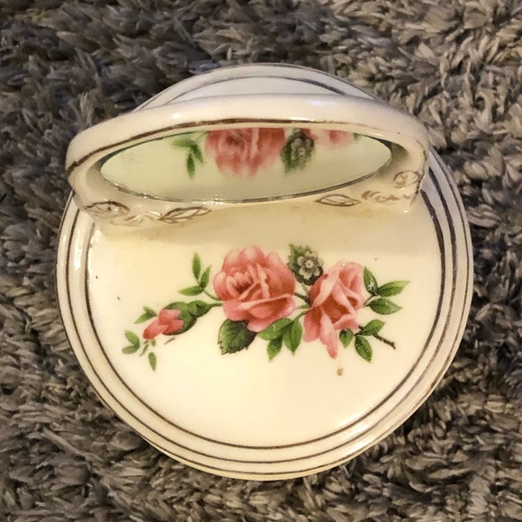 Jewelry storage - Picture 5 of 6